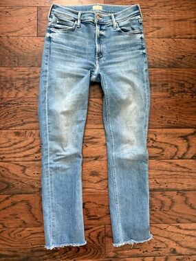 Mid rise dazzler ankle fray 27